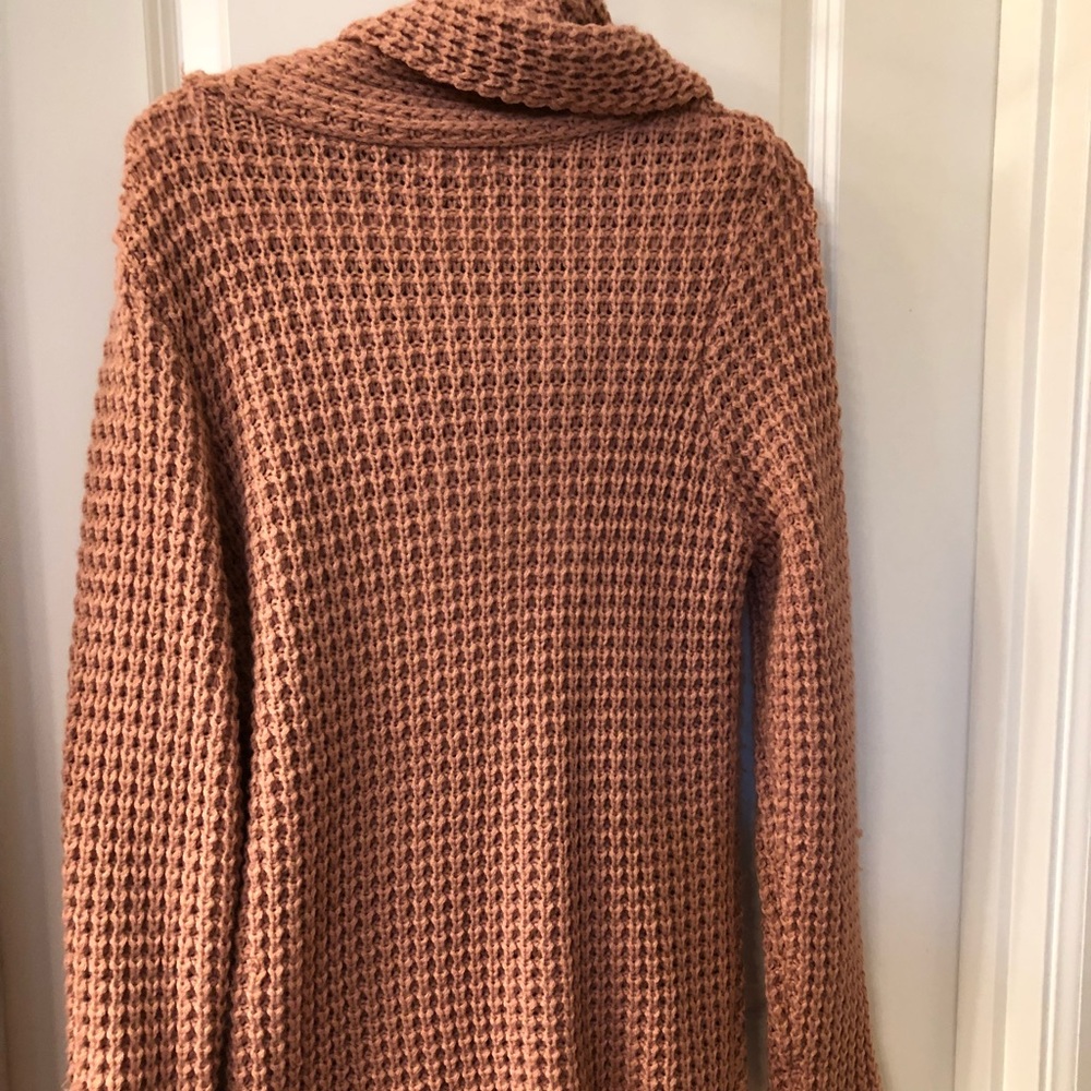 Mauve Color Chunky Sweater - image 2